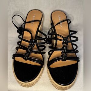NIB Lisa and Vicky Gaze Ankle Wrap Wedges in Black